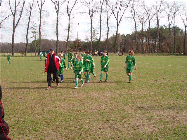 Starší žáci versus ženy (18.03.2007)